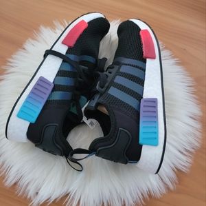 Adidas NMD_R1 gradient sneakers